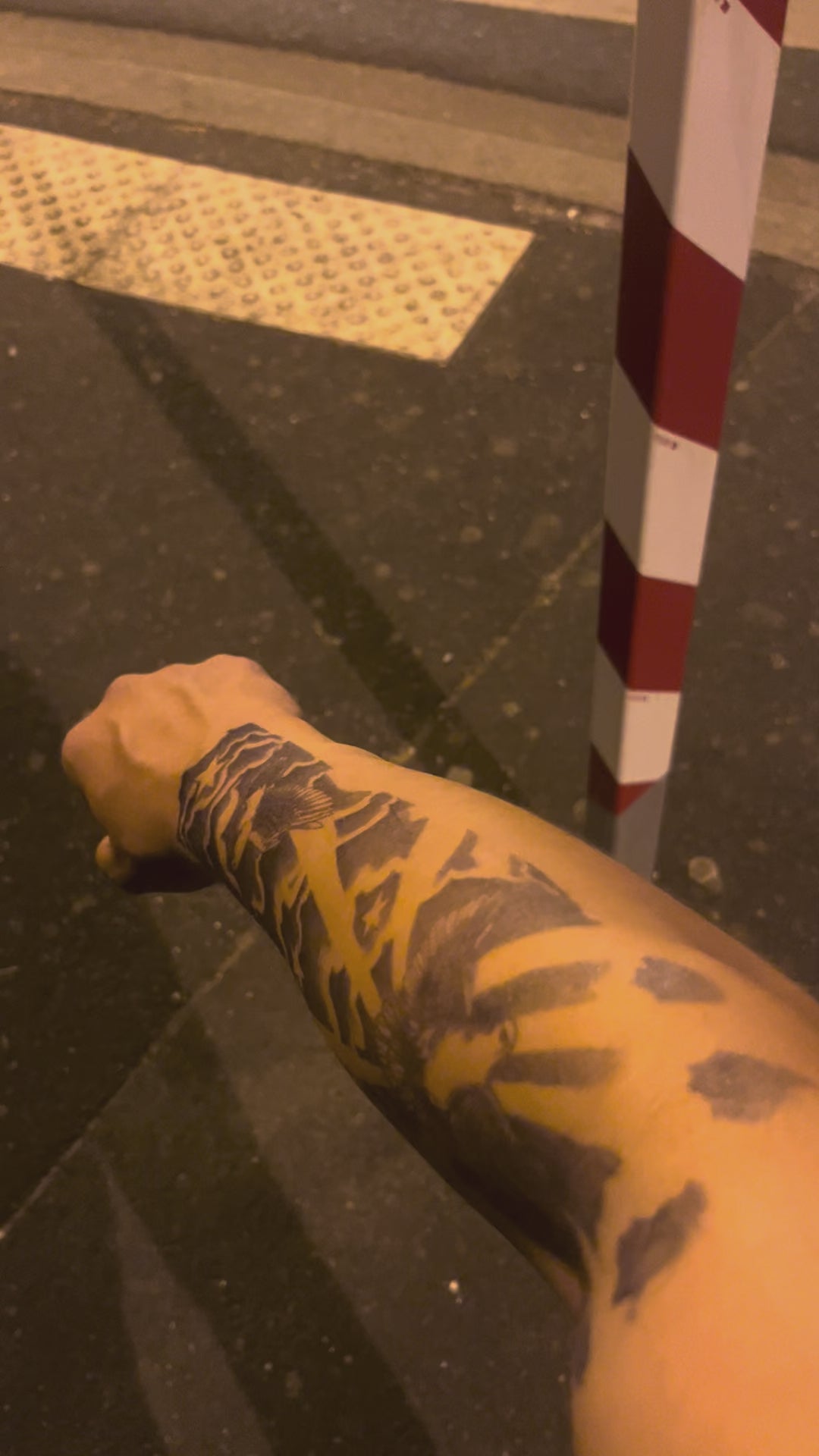 AMBLM- Temporary tatoo (CLOUD)